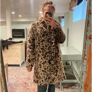Lovers and friends leopard/cheetah faux fur jacket/coat